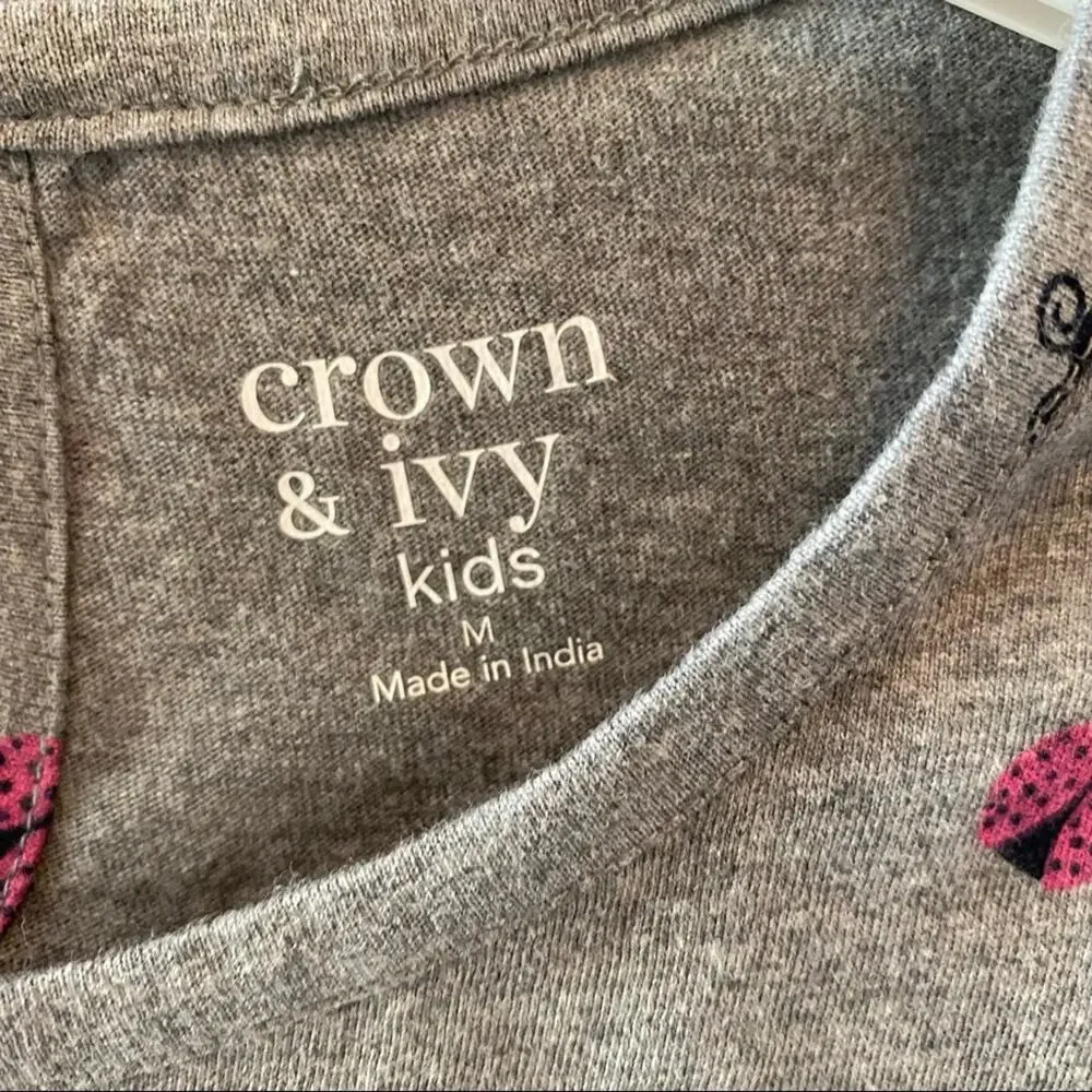 crown & ivy fluttered ruffles